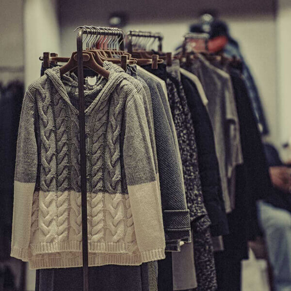 Одежда сток поштучно в Салехарде и Ямало-Ненецком АО