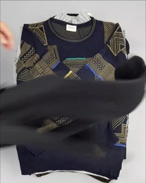 Фотография  757 - Джемпер муж+жен экстра#15 кг , Лот№2612 оптом в Салехарде и Ямало-Ненецком АО