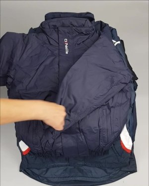 Фотография  646 - Куртки СПОРТ СТОК дети#10 кг , Лот№ 2641 оптом в Салехарде и Ямало-Ненецком АО