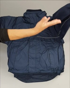 Фотография  397 - Куртки СПОРТ СТОК дети#10 кг , Лот№ 2642 оптом в Салехарде и Ямало-Ненецком АО