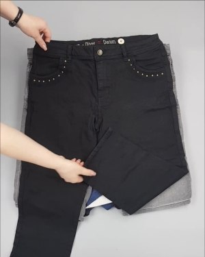 Фотография  582 - Шорты м/ж S’OLIVER#5 кг, ЛОТ №3760 оптом в Салехарде и Ямало-Ненецком АО