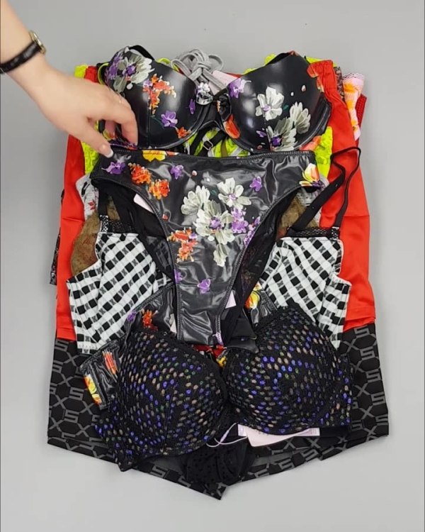 Фотография  573 - Нижнее белье Savage#50 шт, ЛОТ №4042 оптом в Салехарде и Ямало-Ненецком АО