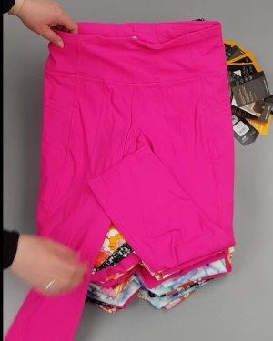 Фотография  605 - Легинсы AVIA (Ladies leggings)#8 кг, ЛОТ №4046 оптом в Салехарде и Ямало-Ненецком АО