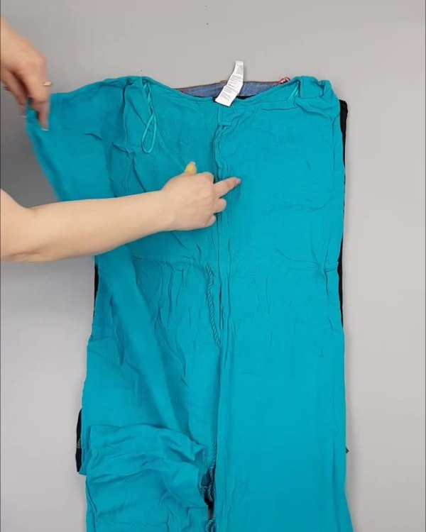 Фотография  712 - CALZEDONIA лето mix#50 шт, ЛОТ №4073 оптом в Салехарде и Ямало-Ненецком АО