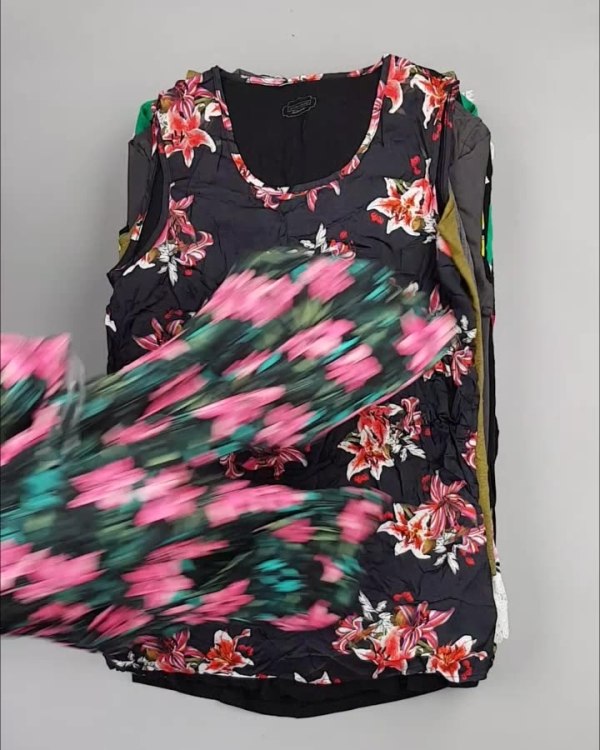 Фотография  190 - CALZEDONIA лето mix#50 шт, ЛОТ №4073 оптом в Салехарде и Ямало-Ненецком АО