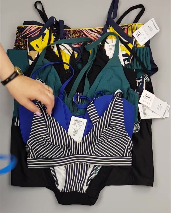 Фотография  605 - Купальники Chantelle#30 шт, ЛОТ №4410 оптом в Салехарде и Ямало-Ненецком АО