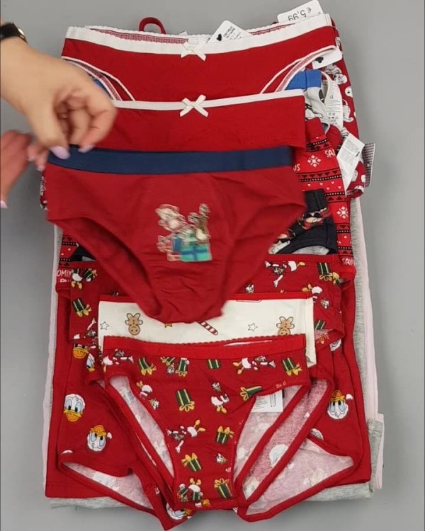 Фотография  438 - Нижнее белье CALZEDONIA дети#40 шт, ЛОТ №4444 оптом в Салехарде и Ямало-Ненецком АО