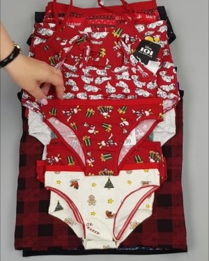 Фотография  268 - Нижнее белье CALZEDONIA дети#40 шт, ЛОТ №4445 оптом в Салехарде и Ямало-Ненецком АО