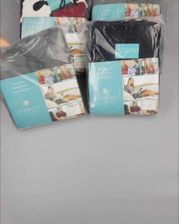 Фотография  302 - Халаты, комбинезоны (семейный) СТОК CAN#10 кг, ЛОТ №4452 оптом в Салехарде и Ямало-Ненецком АО