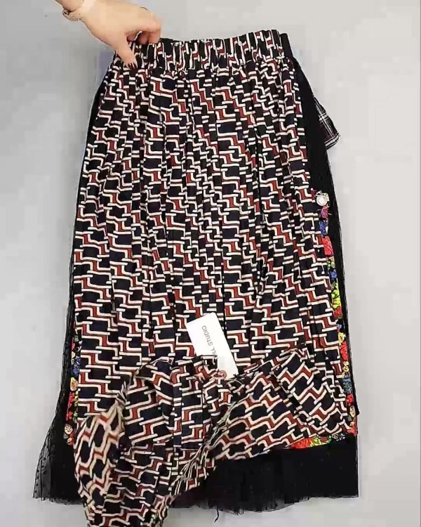 Фотография  823 - Юбки Корея#20 шт, ЛОТ №5063 оптом в Салехарде и Ямало-Ненецком АО