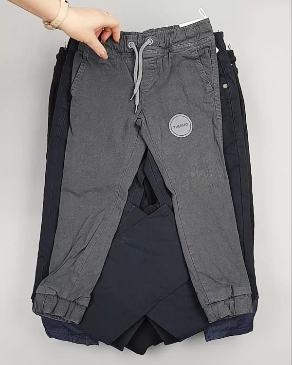 Фотография  909 - Брюки, джинсы дети C&A #5 кг, ЛОТ №5459 оптом в Салехарде и Ямало-Ненецком АО