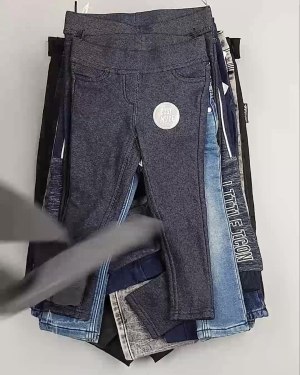 Фотография  438 - Брюки, джинсы дети C&A #5 кг, ЛОТ №5461 оптом в Салехарде и Ямало-Ненецком АО