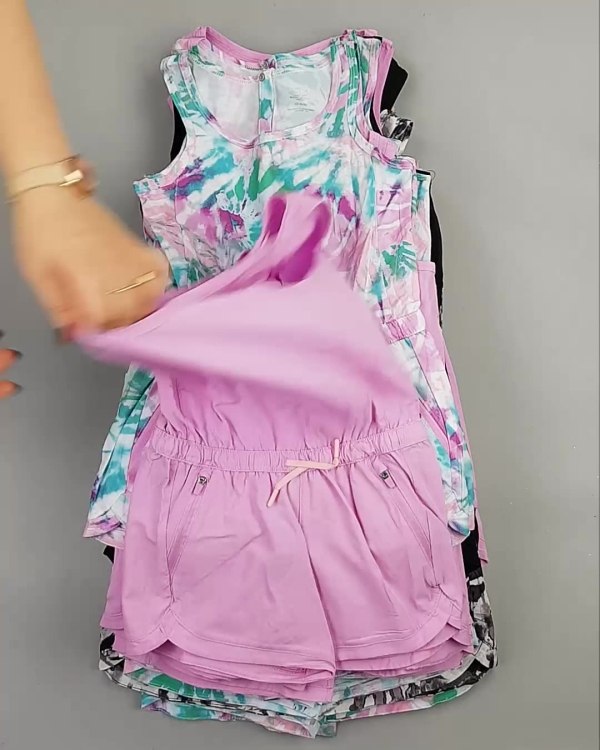 Фотография  549 - Комбинезоны детские CAN#5 кг, ЛОТ №5577 оптом в Салехарде и Ямало-Ненецком АО