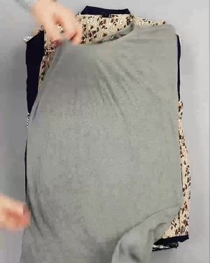 Фотография  710 - Платья Корея#20 шт, ЛОТ №5613 оптом в Салехарде и Ямало-Ненецком АО