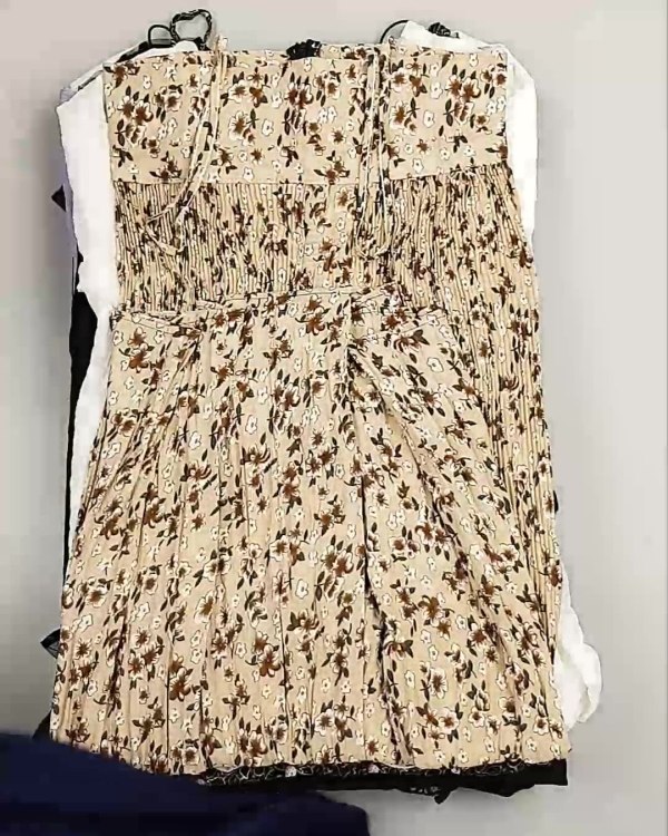 Фотография  643 - Платья Корея#20 шт, ЛОТ №5615 оптом в Салехарде и Ямало-Ненецком АО