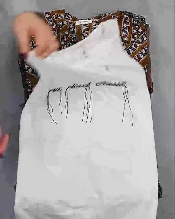 Фотография  904 - Платья Корея#20 шт, ЛОТ №5617 оптом в Салехарде и Ямало-Ненецком АО