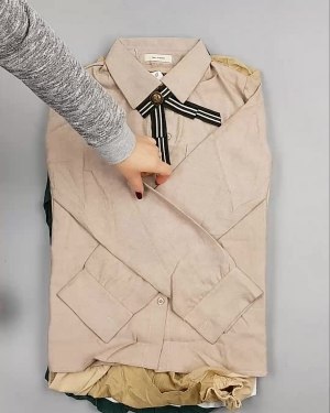 Фотография  667 - Блузки Корея#20 шт, ЛОТ №5622 оптом в Салехарде и Ямало-Ненецком АО