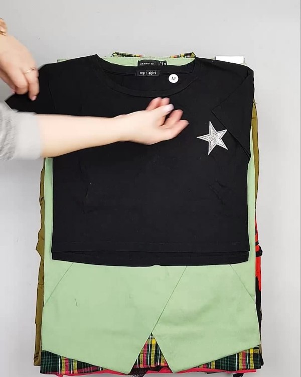 Фотография  697 - BRAND STOCK Summer#20 кг, ЛОТ №5637 оптом в Салехарде и Ямало-Ненецком АО