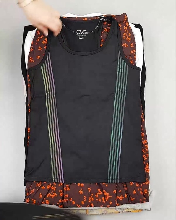 Фотография  837 - OVS Summer м/ж mix#15 кг, ЛОТ №5799 оптом в Салехарде и Ямало-Ненецком АО