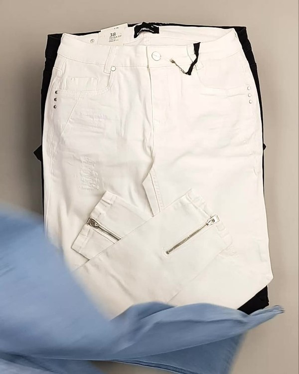 Фотография  465 - Джинсы DK Company 022024#10 кг, ЛОТ №5947 оптом в Салехарде и Ямало-Ненецком АО