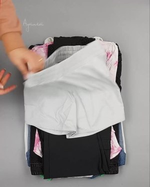 Фотография  581 - Англия СТОК лето#15 кг, ЛОТ №6002 оптом в Салехарде и Ямало-Ненецком АО