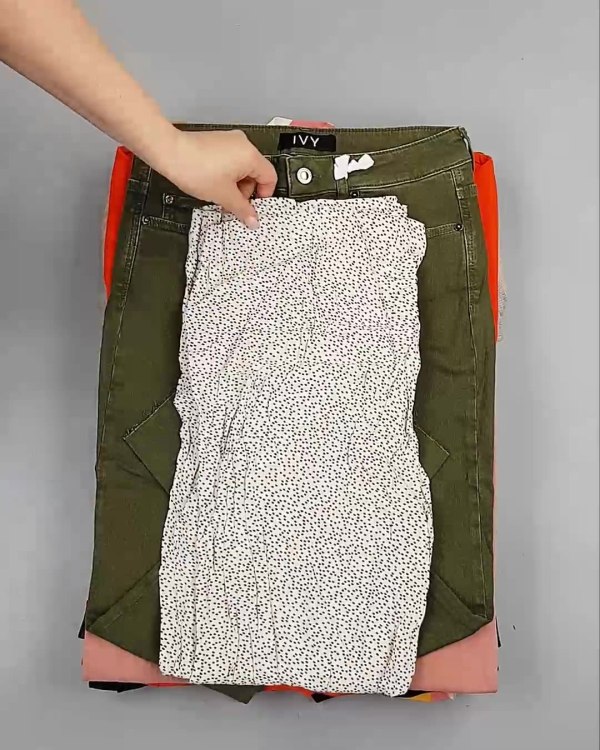 Фотография  105 - BESTSELLER WOMEN Summer mix#15 кг, ЛОТ №6017 оптом в Салехарде и Ямало-Ненецком АО