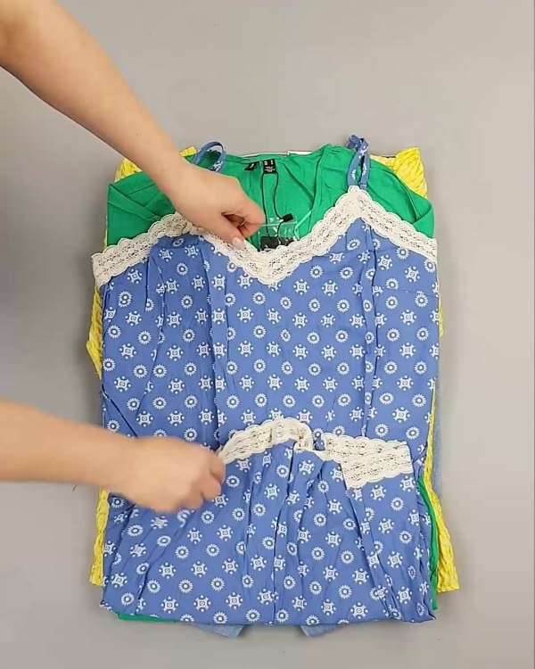 Фотография  909 - BESTSELLER WOMEN Summer mix#15 кг, ЛОТ №6020 оптом в Салехарде и Ямало-Ненецком АО