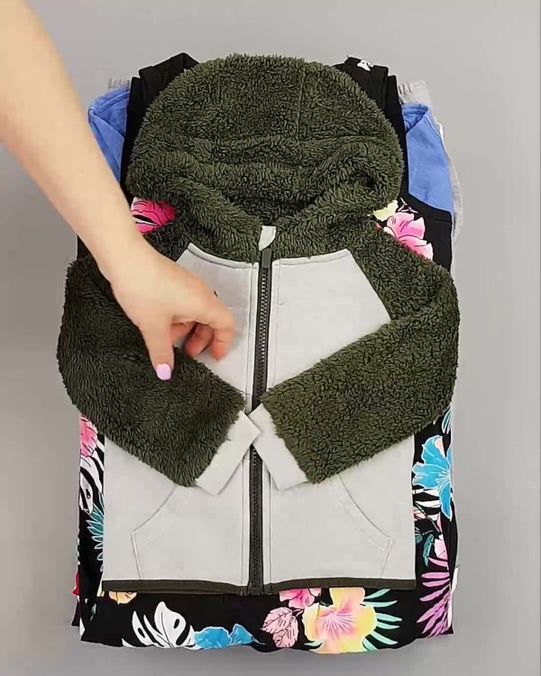 Фотография  923 - BABY KIDS CAN 44#7 кг, ЛОТ №6036 оптом в Салехарде и Ямало-Ненецком АО