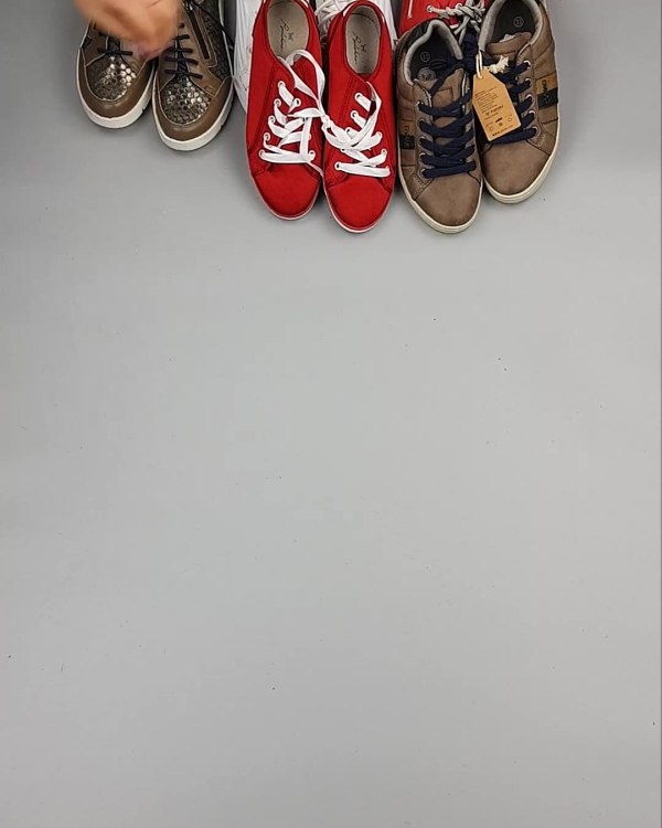 Фотография  683 - Обувь СТОК дети лето#15,7 кг, ЛОТ №6188 оптом в Салехарде и Ямало-Ненецком АО