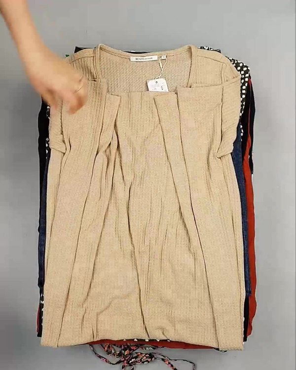 Фотография  542 - TOM TAILOR mix 0424#15 кг, ЛОТ №6333 оптом в Салехарде и Ямало-Ненецком АО