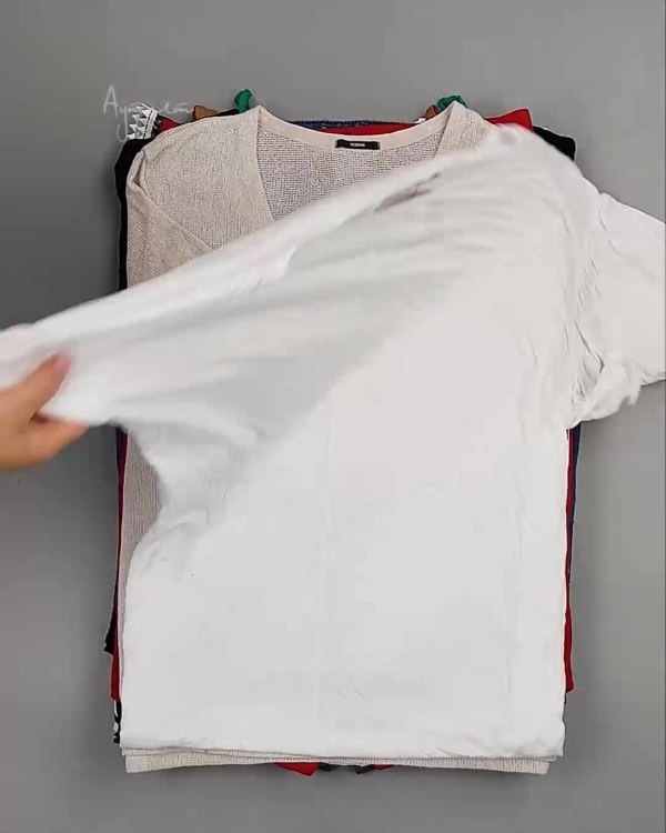 Фотография  773 - CALZEDONIA лето mix#50 шт, ЛОТ №6366 оптом в Салехарде и Ямало-Ненецком АО