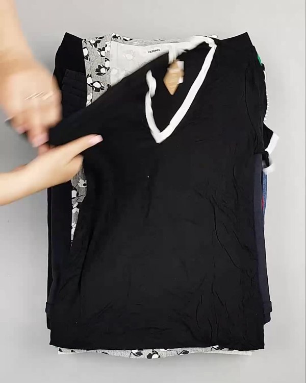 Фотография  560 - CALZEDONIA лето mix#50 шт, ЛОТ №6366 оптом в Салехарде и Ямало-Ненецком АО