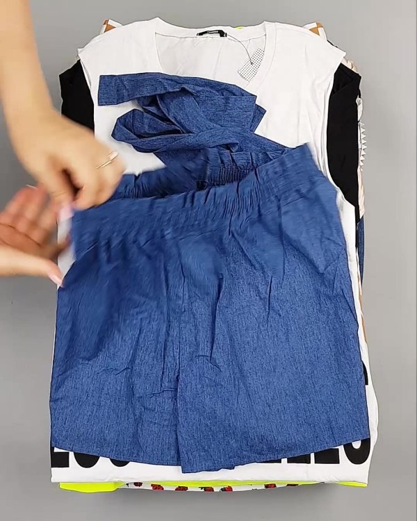 Фотография  288 - CALZEDONIA лето mix#50 шт, ЛОТ №6366 оптом в Салехарде и Ямало-Ненецком АО