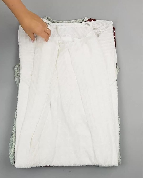 Фотография  386 - Платья Bestseller 44#5 кг, ЛОТ №6537 оптом в Салехарде и Ямало-Ненецком АО