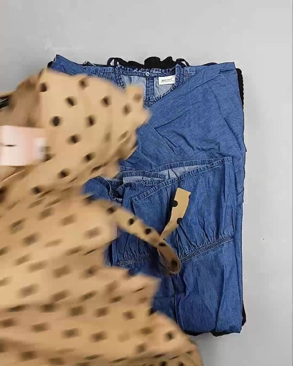 Фотография  812 - ONLY+Vero Moda Winter Mix 064#15 кг, ЛОТ №6542 оптом в Салехарде и Ямало-Ненецком АО