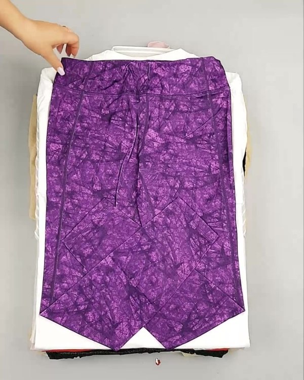 Фотография  552 - Англия СТОК зима#15 кг, ЛОТ №6617 оптом в Салехарде и Ямало-Ненецком АО