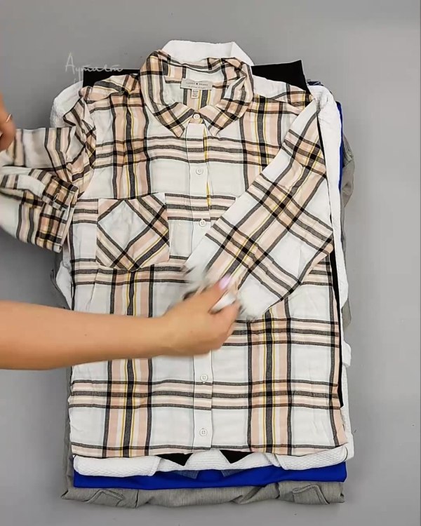 Фотография  696 - Англия СТОК зима#15 кг, ЛОТ №6621 оптом в Салехарде и Ямало-Ненецком АО