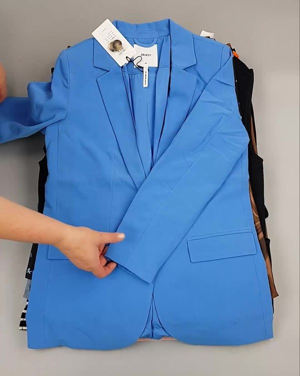 Фотография  424 - ДАНИЯ Summer mix 24#15 кг, ЛОТ №6730 оптом в Салехарде и Ямало-Ненецком АО