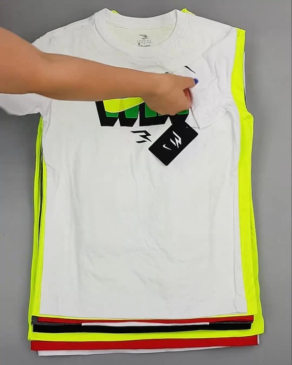 Фотография  857 - Футболки детские NIKE CAN 084#5 кг, ЛОТ №6862 оптом в Салехарде и Ямало-Ненецком АО