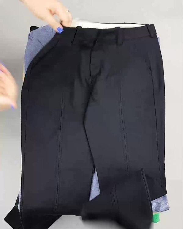 Фотография  651 - DK+Bestseller Winter mix 064#15 кг, ЛОТ №6898 оптом в Салехарде и Ямало-Ненецком АО