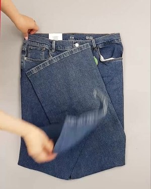 Фотография  306 - Джинсы C&A ж/м#10 кг оптом в Салехарде и Ямало-Ненецком АО