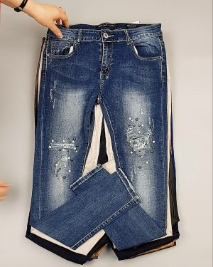 Купить А 82202 Брюки женские (Fashion&Skinny Pants)#25 кг оптом в Салехарде и Ямало-Ненецком АО