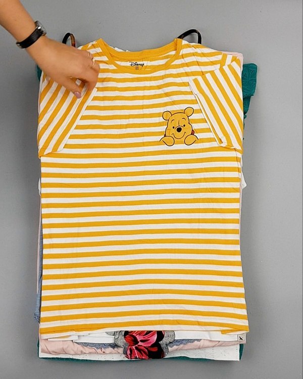 Фотография  113 - Cream Футболки поло женские#25 кг оптом в Салехарде и Ямало-Ненецком АО