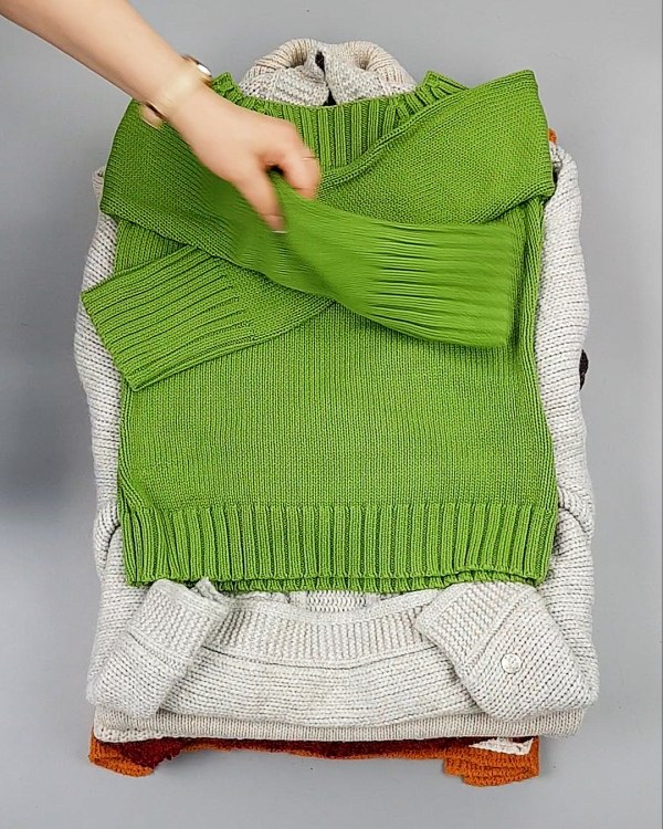 Фотография  984 - Джемпера (PULLOVER I)#20 кг оптом в Салехарде и Ямало-Ненецком АО