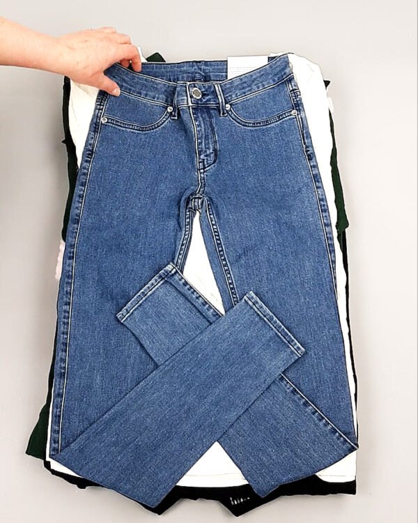 Фотография  919 - BESTSELLER Women mix шт#30 шт, ЛОТ №8236 оптом в Салехарде и Ямало-Ненецком АО