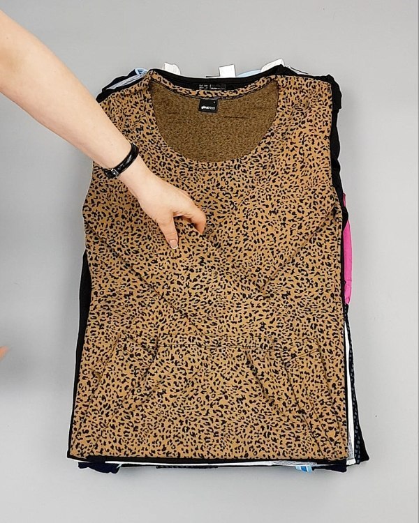 Фотография  566 - А 80732 Платья  (Heavy Dresses)#25 кг оптом в Салехарде и Ямало-Ненецком АО