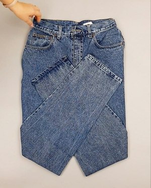 Фотография  390 - Джинсы CALVIN KLEIN муж #7,6 кг, ЛОТ №7021 оптом в Салехарде и Ямало-Ненецком АО