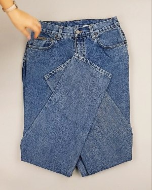 Фотография  215 - Джинсы CALVIN KLEIN муж #8,1 кг, ЛОТ №7022 оптом в Салехарде и Ямало-Ненецком АО