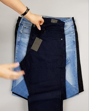 Фотография  720 - Джинсы JACK JONES 094#10 кг, ЛОТ №6978 оптом в Салехарде и Ямало-Ненецком АО