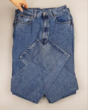 Фотография  533 - Джинсы CALVIN KLEIN муж #7,6 кг, ЛОТ №7021 оптом в Салехарде и Ямало-Ненецком АО